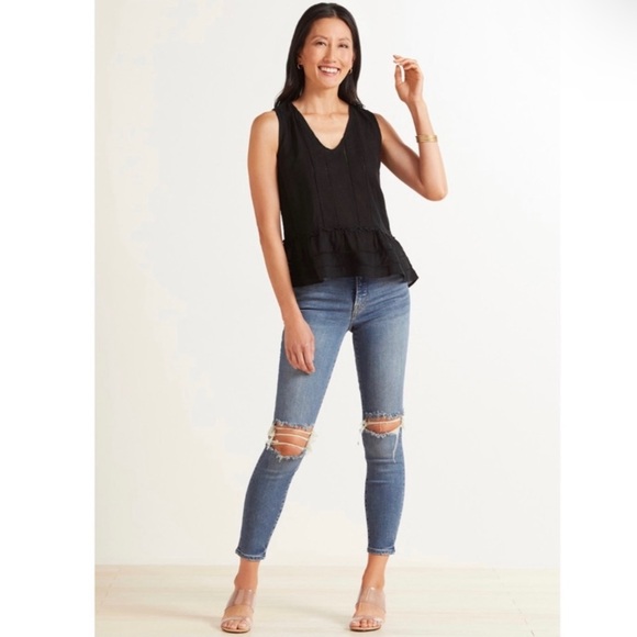 RAILS BLACK SLEEVELESS TOP - Picture 8 of 8